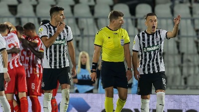 Trenutak kad je na derbiju dosuđen penal za Zvezdu (VIDEO)