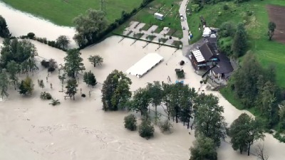 U Sloveniji se izlila Soča: Evakuisano 30 osoba (VIDEO)