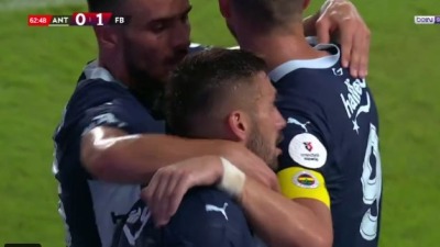 Tadić dao gol, pa viknuo i opsovao (VIDEO)