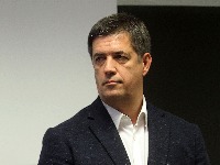 Miljuš: Dok Stanković sa TV vređa đake, studente i profesore, učenici organizuju donatorski koncert da skupe sredstva za ostvarenje snova