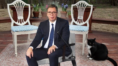 Ne postoje DVE STOLICE, već samo JEDNA - na kojoj sedi VUČIĆ