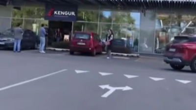 Hitno se evakuiše tržni centar u Beogradu (VIDEO)