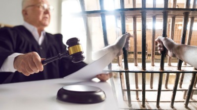 U zatvor zbog objave na internetu: Obračun režima sa kritičarima