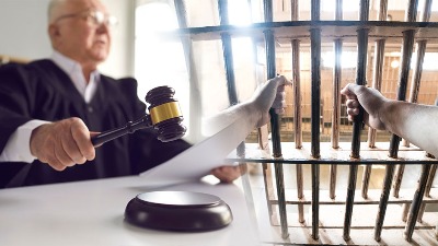POSLE BROZA - KOD VUČIĆA Povratak političkog pritvora u Srbiji