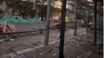 Nema više kafića i perona: Nastavljeno rušenje autobuske stanice (VIDEO)