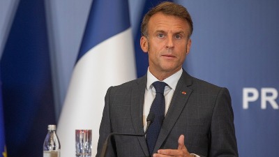 Kriza drma Francusku: Makron u panici mobiliše 80.000 policajaca
