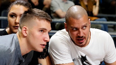 Od Partizanovih utakmica, do zlata sa Srbijom: Sin Saše Pavlovića postao prvak Evrope (FOTO)