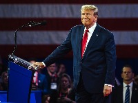 BBC se izvinio Trampu, ali ODBIO da plati odštetu