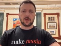 Zelenski na prvoj liniji fronta: U panciru poslao poruku iz Kupjanska (FOTO)