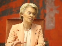 "Dolazak fon der Lajen kao poseta tetke iz inostranstva"