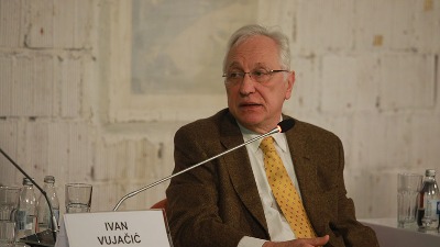 "Vučić je u SAD umesto diplomatske službe koristio neformalne kanale"