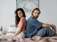 "Imam 35 godina i još uvek sam NEVINA": Priča koja je podigla prašinu na mrežama (VIDEO) 