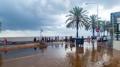 "Svi beže, gužve nenormalne": Srpkinja o haosu na Floridi