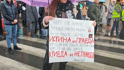 ETF u blokadi: Povređeni student redar i profesor u napadu ispred zgrade tehničkih fakulteta