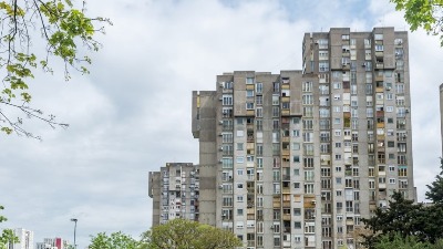 CENE SAMO SKAČU Kirije postale NAJVEĆI trošak i u Srbiji i inostranstvu