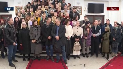 "Niste sami, profesori su uz vas“: Plenum u Nišu doneo odluku o protestnoj obustavi rada dela nastavnika