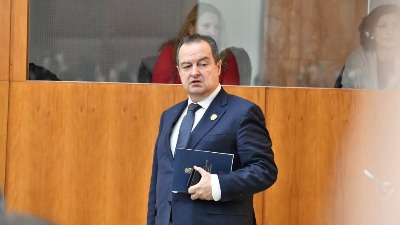 Oglasio se Dačić o "zvučnom topu"