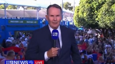 Voditelj sramno ismevao Đokovića i Srbe, sada se vraća na AO: Šta će reći Novak na ovo?