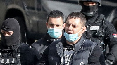 Krv na stadionu Partizana i grafit "S nama veselo": Slike na dan hapšenja Belivuka