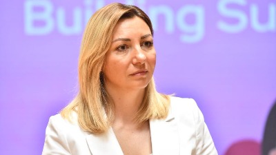 Macura blokirala "Osnažene" jer su dovele u pitanje njenu diplomu