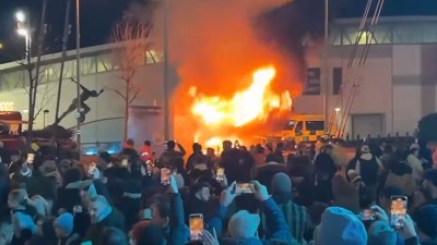 Požar guta stadion Mančester sitija (FOTO/VIDEO)