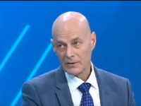 Dekan FDU: Vlast će odlučiti o izborima na osnovu onoga što vidi na ulicama