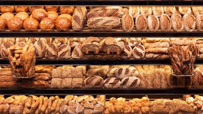 Kako razlikovati pravi integralni hleb od obojenog belog hleba? Otkrijte ISTINU ovim TRIKOM 