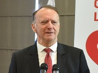 Lopandić: Za razliku od Mađarske, srpska vlast nije sposobna da organizuje bilo kakve izbore bez nasilja