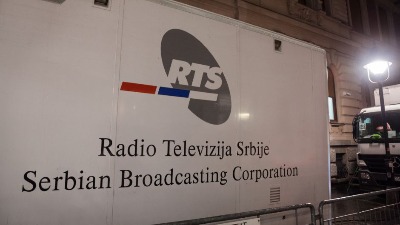 SNS ponovo "ratuje" sa RTS-om