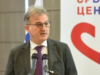 Cvejić (SRCE): Četvrti Vučićev skok u budućnost, skočili smo vrlo uspešno, obe noge su nam u blatu do kolena