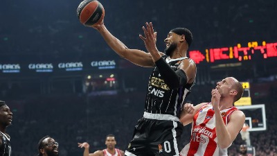 Zvezda deli treće mesto, Partizan sad ima plej-in! (FOTO)