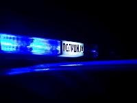 Pijan se posvađao sa sestrom i ocem, počeo da lomi čaše, nastalo krvoproliće