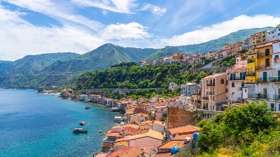 U ovom selu je stanovnicima ZABRANJENO da se RAZBOLE! Većinu vremena treba da provode kući?!