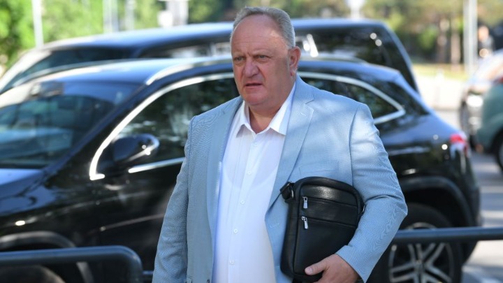 FARAON ŠOKIRAO Gradonačelnik Leskovca čestita Novu godinu i MRTVIMA