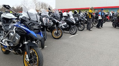"Napravićemo obruč ispred Skupštine da zaštitimo studente, decu, građane i policiju" "Napravićemo obruč ispred Skupštine da zaštitimo studente, decu, građane i policiju"