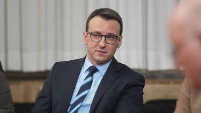 Kancelarija za KiM traži puštanje zamenika direktora, Petković obavestio Brisel