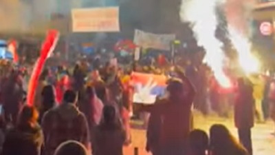 Niški studenti stigli u Aleksinac: Dočekani ovacijama (VIDEO)