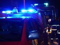 PRVE SLIKE SA VRAČARA Ovo je kafić na koji je bačen Molotovljev koktel (FOTO)