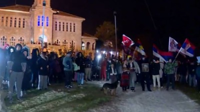 Rane na nogama, žuljevi, temperatura: Lekari zadivljeni izdržljivošću studenata (FOTO/VIDEO)