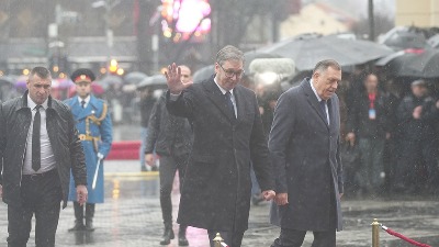 Dodik HITNO pozvao Vučića: Poziv u pomoć?