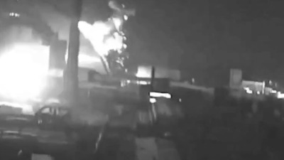 Na korak od nove KATASTROFE: Ruski dron udario kupolu iznad Černobilja (VIDEO)