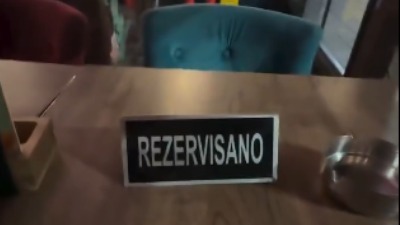 "Neće doći Grčić": Šta se desi kada sednete na mesto u restoranu koje je rezervisano za bivšeg direktora EPS-a (VIDEO)