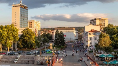 Niš daje po 20.000 dinara roditeljima