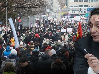 AKO JE I OD TETKE, DOSTA JE Kome se ZAMERIO Vulin?