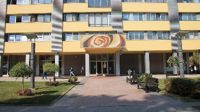 SRCE: Državni sekretar obišao radove na zgradi u Kraljevu čija izgradnja kasni 16 godina