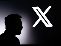 Direktorka X-a podnela ostavku!