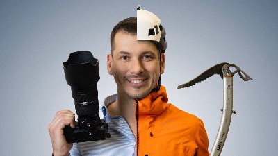 Stefan Simonović - fotograf koji je NESTVARNIM FOTOGRAFIJAMA sa protesta osvojio SRCA mnogih (FOTO)