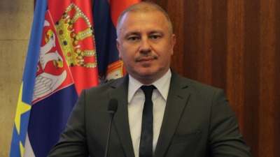 "Pastorove izjave sve više liče na saopštenja SNS"