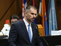 Učenici škole u NS jasni: Žarko Mićin nije dobrodošao!