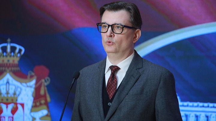 SKANDAL Jovanov čitao medicinske podatke poslanika, "Apsolutno sramno"